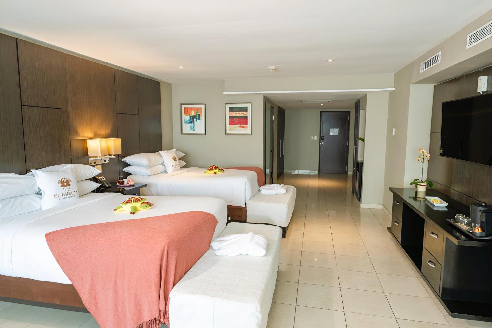 Hotel El Panama By Faranda Grand, A Member Of Radisson Individuals Kültér fotó A room at the Hilton San Salvador